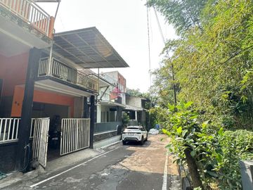 Rumah Dalam Perumahan Tenang Area Sulfat Malang, Dekat Pusat Kota