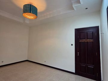 Termurah Rumah Mewah 2 Lantai Di Kebonsari Elveka Surabaya