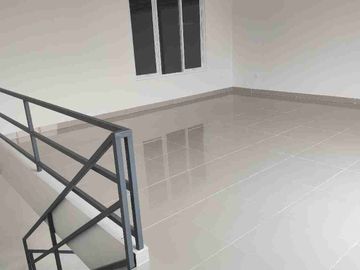 Di sewakan gudang siap pakai kawasan pergudangan Tigaraksa tangerang