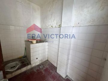 Disewakan Rumah Istimewa di Area Dieng Malang, Lokasi Poros Jalan Utama