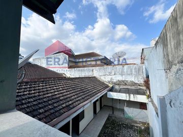 Disewakan Rumah Istimewa di Area Dieng Malang, Lokasi Poros Jalan Utama