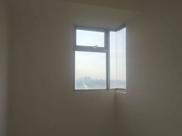 FORSALE APARTMENT GUNAWANGSA MERR 2BR SIAP MASUK SURABAYA KOTA LA 442