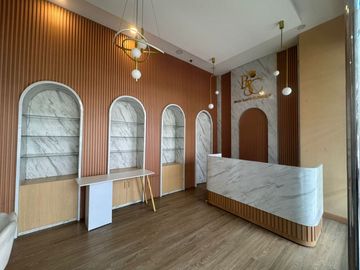 Ruko Strategis Semi Furnish di Summarecon Bekasi