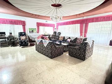 Ruko Disewakan Area Komersial Premium Pusat Kota Malang Ramai & Strategis