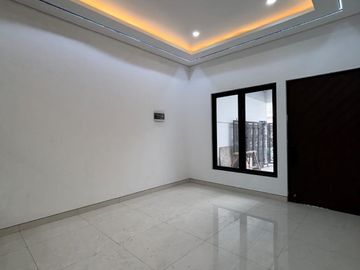 FORSALE RUMAH 2 LANTAI DARMO PERMAI SURABAYA KOTA LA 435