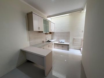 Dijual Rumah Siap Huni di Sektor 7C Lokasi Strategis
