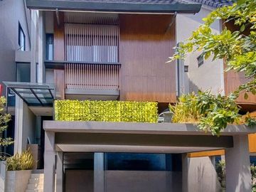 Dijual Rumah Mewah di Greenwich BSD, Lt.8x14m2, Fully Furnished