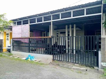 rumah di dolog, 1 menit swalayan aneka jaya Wolter monginsidi