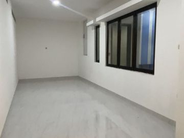 SEWA Rumah Terawat dan Modern di Cluster Morizen Summarecon Bekasi