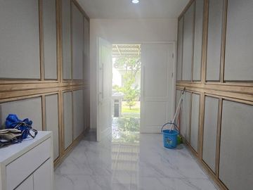 Disewakan Rumah Siap Huni di Demaja Depark BSD