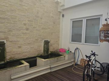 Disewakan Rumah Siap Huni di Demaja Depark BSD