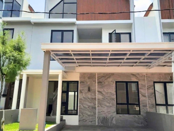 JUAL Rumah Ada Attic Room di Kedaton Park BSB City Semarang