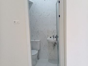 FORSALE RUMAH NEW GRESS KALIJUDAN STRATEGIS SURABAYA KOTA LA 429