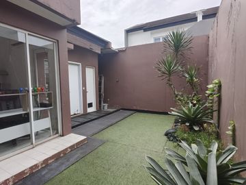 Dijual Rumah Siap Huni Cosmo The Icon BSD, 3+1 KT, Semi Furnished, Dekat Stasiun Cisauk