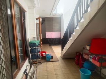 FORSALE RUMAH REGENCY 21 SIAP HUNI STRATEGIS SURABAYA KOTA LA 424