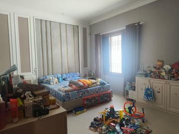 FORSALE RUMAH REGENCY 21 SIAP HUNI STRATEGIS SURABAYA KOTA LA 424