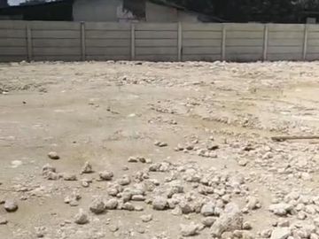 Disewakan Lahan Cantik Kosong Siap Pakai Di Setu. Kabupaten Bekasi