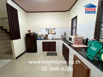 Two-story townhome, 16.4 sq.wa., Prarthana Town Plus Village, Soi Laem Payom 2, Sukhumvit Road, Rayong City, Rayong.