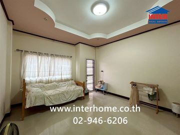 Two-story townhome, 16.4 sq.wa., Prarthana Town Plus Village, Soi Laem Payom 2, Sukhumvit Road, Rayong City, Rayong.