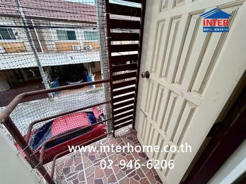 Two-story townhome, 16.4 sq.wa., Prarthana Town Plus Village, Soi Laem Payom 2, Sukhumvit Road, Rayong City, Rayong.