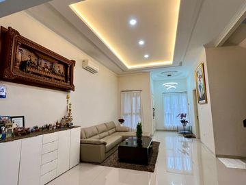 Dijual Rumah Cantik De Mansion Alam Sutera Tangerang Selatan