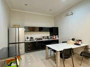 Dijual Rumah Cantik De Mansion Alam Sutera Tangerang Selatan