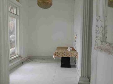 hunian exclusive + Kolam Renang 
DUREN sawit Jakarta Timur