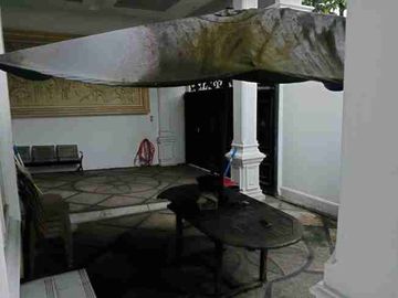 hunian exclusive + Kolam Renang 
DUREN sawit Jakarta Timur