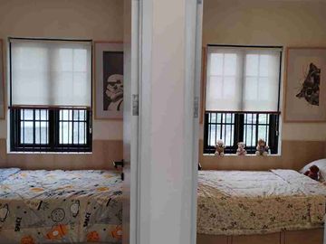 Town House Minimalis Modern 4 Lantai Harga Sangat Terjangkau Di Ciputat Timur,Bisa Custom/Request.