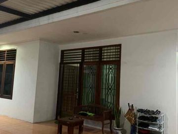 rumah di Jl. Mekar Baru Raya, Cirendeu Ciputat Tangerang selatan