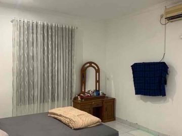 rumah di Jl. Mekar Baru Raya, Cirendeu Ciputat Tangerang selatan