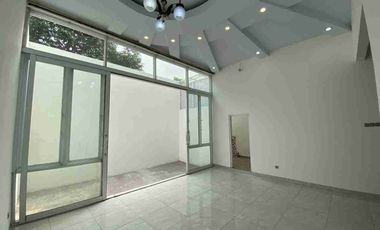 Rumah bagus dijual Grand Wisata Bekasi