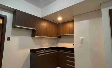 For Sale One Bedroom Condo in Ortigas Center The Sapphire Bloc Near Robinsons Galleria, ADB, Sm Megamall , The Medical City & Ateneo School of Medicine