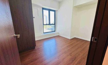 For Sale One Bedroom Condo in Ortigas Center The Sapphire Bloc Near Robinsons Galleria, ADB, Sm Megamall , The Medical City & Ateneo School of Medicine