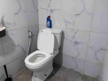 Dijual rumah 2 lantai di regency melati mas serpong