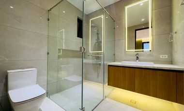5 Bedroom Furnished Townhouse for Sale in New Manila Quezon City