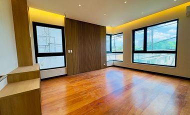 5 Bedroom Furnished Townhouse for Sale in New Manila Quezon City