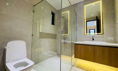 5 Bedroom Furnished Townhouse for Sale in New Manila Quezon City
