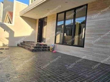 Rumah Cantik Sutorejo Surabaya