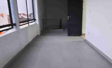 Disewakan 2 Ruko Gandeng (Tidak Connecting) Baru Selesai Renovasi Total Di Jatiwaringin.