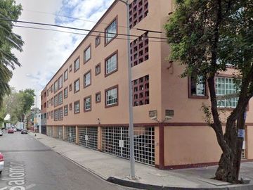 Departamento con 3 habitaciones y estacionamiento en Azcapotzalco, Libertad, CDMX.