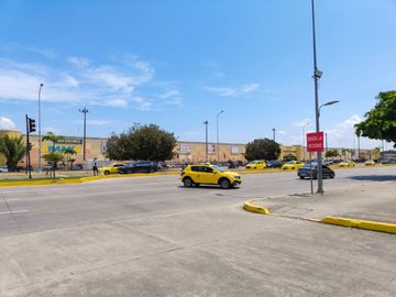 Oficinas o bodega en alquiler en Machala