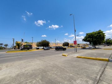 Galpón o Bodega en alquiler, Av. 25 de Junio