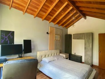 Venta de casa en Envigado el Escobero