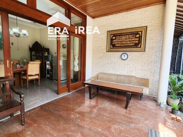 Dijual Rumah di Tengah Kota Solo Dekat Solo Paragon Mall, RS Kasih Ibu, Stasiun Purwosari dan Stadion Manahan
