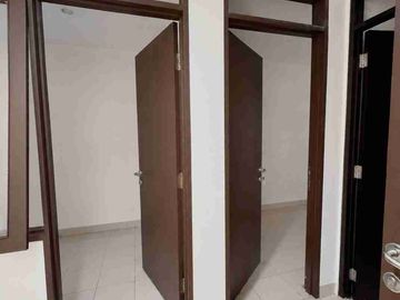 Dijual rumah siap huni di sektor 7 Bintaro