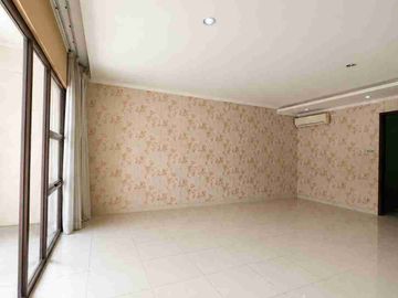 Dijual rumah siap huni di sektor 7 Bintaro