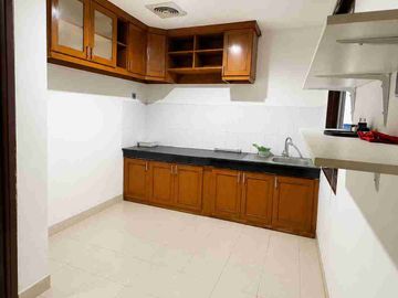 Dijual rumah siap huni di sektor 7 Bintaro