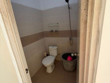 LUAS 78M2!! DIJUAL CEPAT RUMAH DAERAH MENGANTI (BARAT SURABAYA)
