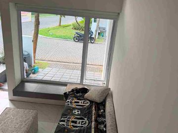 Disewakan Rumah Semi Furnish Tabebuya Bsd City Serpong Tangerang